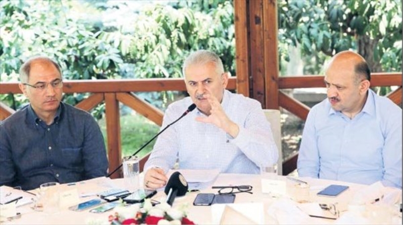 Ekonomide en ufak bir kısıtlama yok