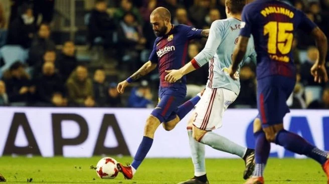 EMRE MORLU CELTA, BARCA`YI SALLADI AMA YIKAMADI!