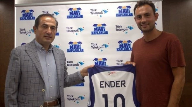 Ender Arslan Türk Telekom`da