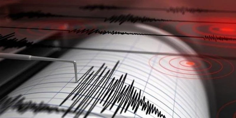 ENDONEZYA`DA BÜYÜK DEPREM
