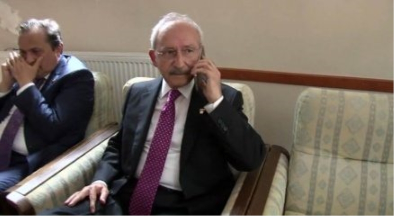 Erdoğan-Kılıçdaroğlu görüşmesi kameralara yansıdı