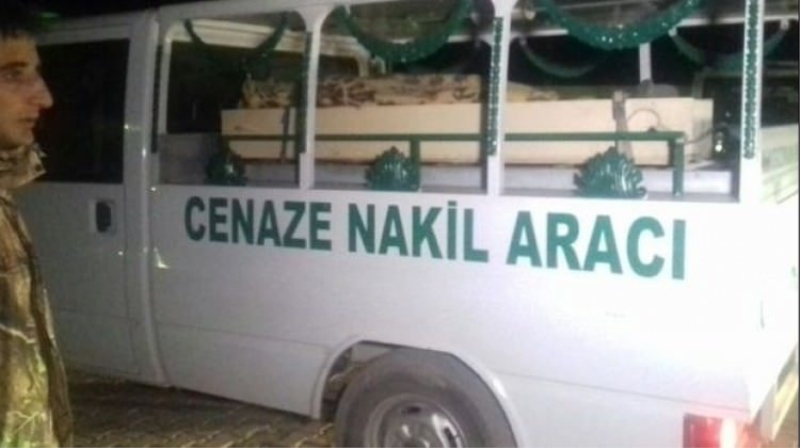Eski köy korucusunun cesedine bomba tuzakladılar