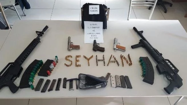 Ev Değil Cephanelik Çelik Yelekten Av Tüfeğine Kadar Her Şey Var