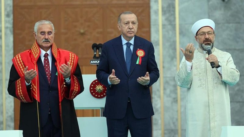 Fahrettin Altun`dan Yargıtay binasının dualı açılış törenine gelen eleştirilere 