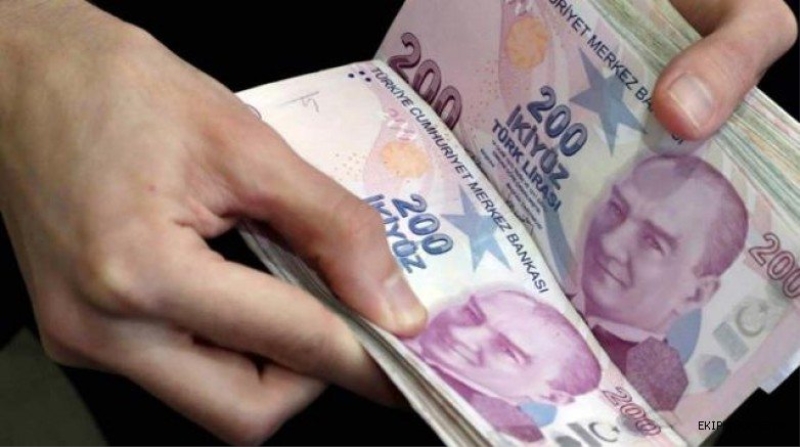 Fark şimdiden netleşti! Memur ve emekli maaşlarına enflasyon güncellemesi geliyor..