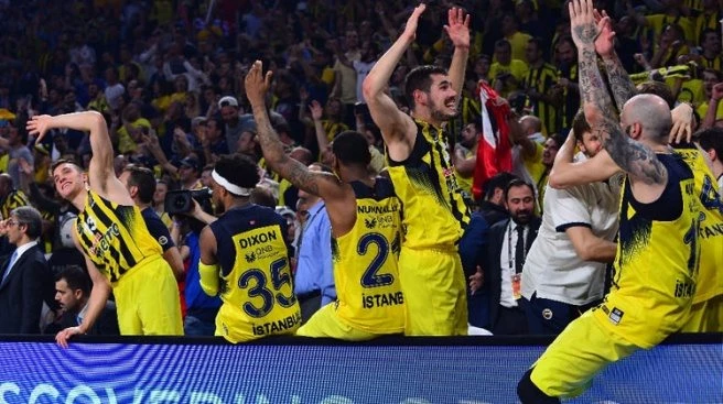 F.Bahçe`den kutlama açıklaması! `Saat 19.00`da...`