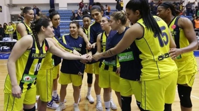 FENERBAHÇE 7. GALİBİYETİNİ ALDI