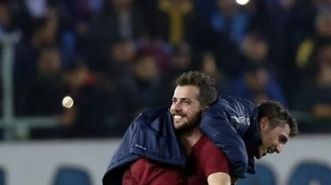 FENERBAHÇE TARAFTARLARINI KIZDIRAN SÖZLER