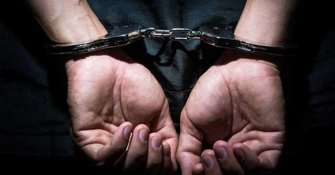 FETÖ operasyonuna 13 eski polis tutuklandı