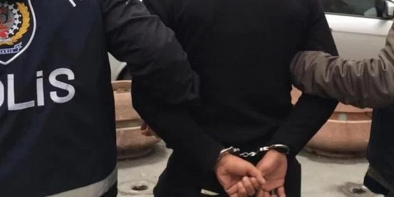 FETÖ şüphelisi 4 kişi ile çocukları kaçarken yakalandı