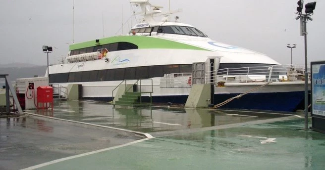 Fırtına deniz ulaşımını etkiliyor