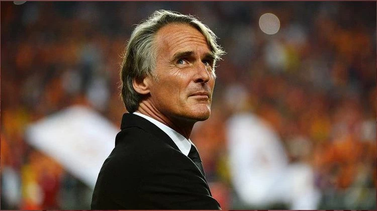 Galatasaray'ın hocası Riekerink'ten çok kızdıran dolar yorumu