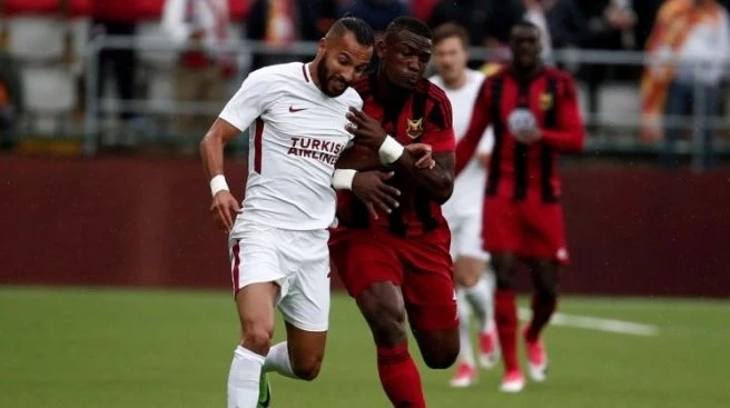 Galatasaray 29 yıl sonra bir ilk peşinde!