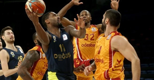 Galatasaray Odeabank 62-83 Fenerbahçe Doğuş / Maç Özeti