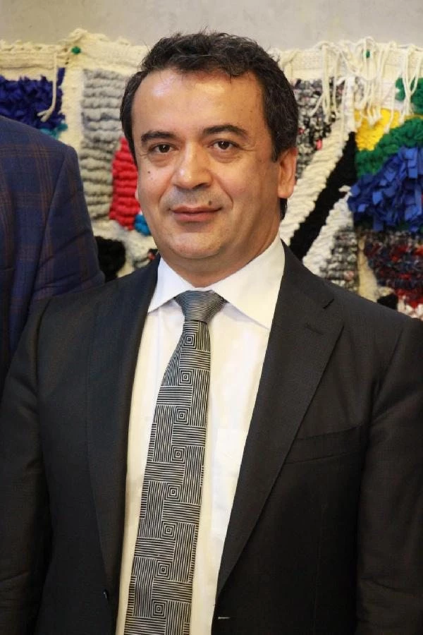 Gayretli: `Yeni Eğitim Reformu Başarı ile Doğru Orantılı`