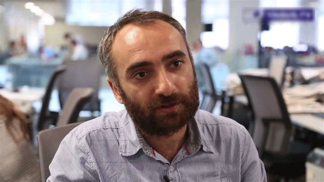 Gazeteci İsmail Saymaz`ın Twitter hesabı hacklendi!