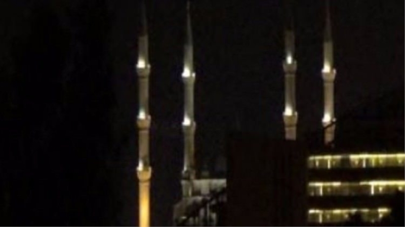 Gece okunan sela İzmirlileri tedirgin etti