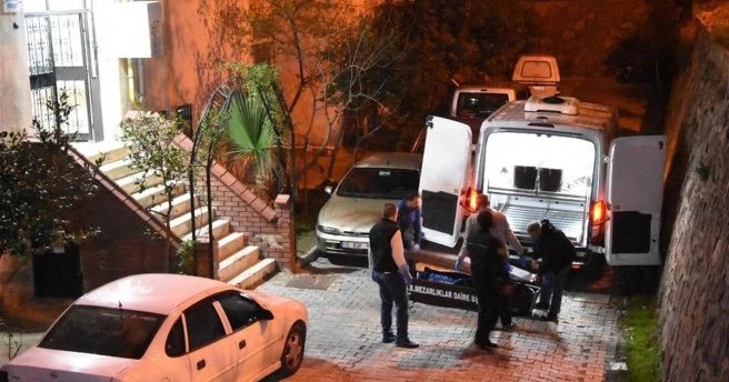 Genç kadını öldürüp poşete sarmışlar