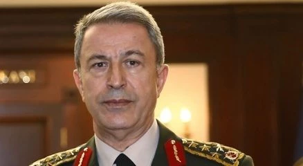 Genelkurmay Başkanı Akar, şehit astsubayın törenine katıldı