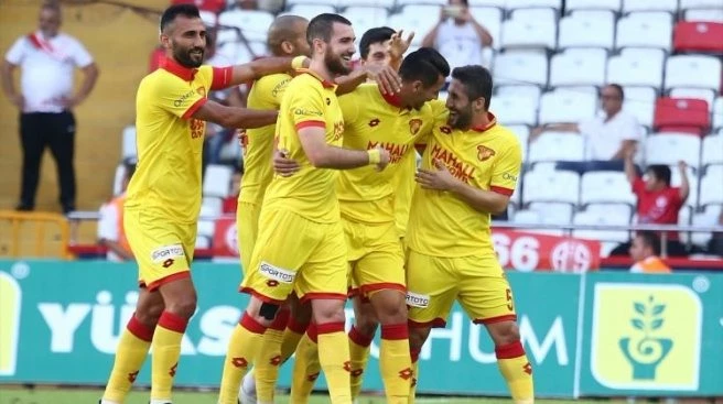 Göztepe önüne geleni eziyor! Zirve yürüyüşü