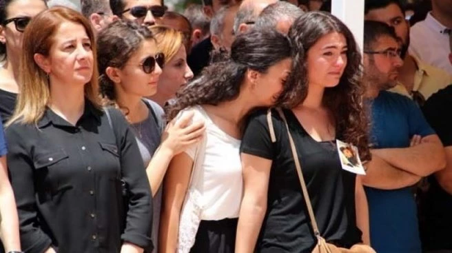 Gözyaşları sel oldu!