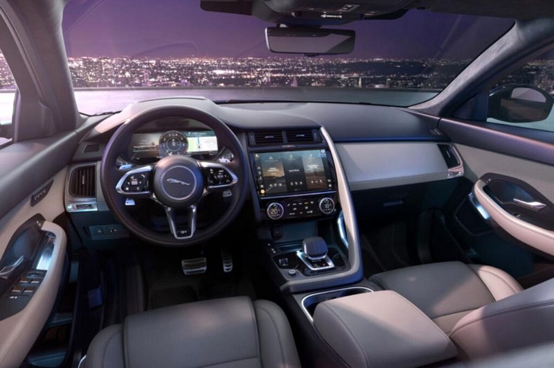 Güncellenen Jaguar E-PACE Türkiye`de