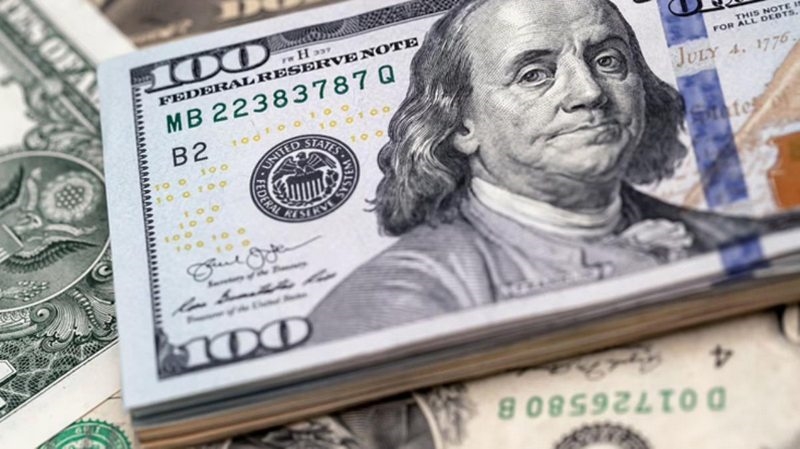 Güne yatay seyirle başlayan dolar 8,48`den işlem görüyor
