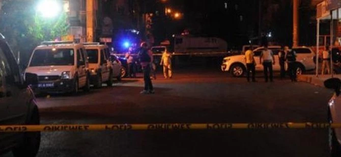 Hakkari'de polise bombalı saldırı