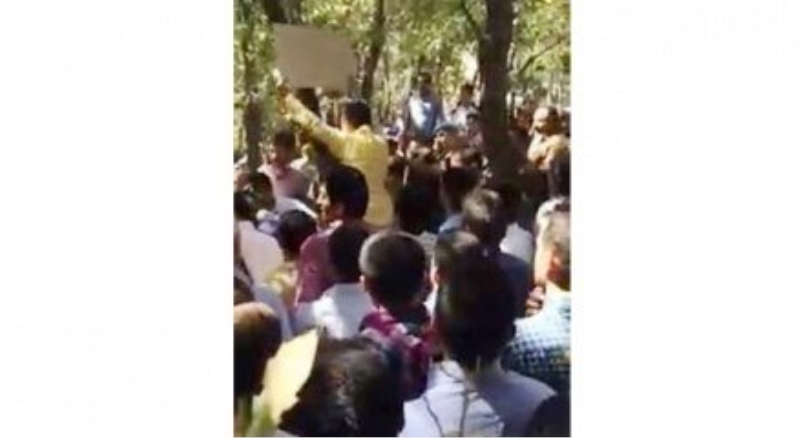 Hakkari?de öldürülen AK Partili Ahmet Budak toprağa verildi