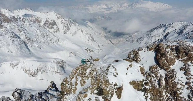 Hakkari`de çığ altında kalan İranlının cesedine ulaşıldı