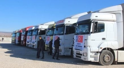 Halep?e insanı yardım malzemesi gönderildi