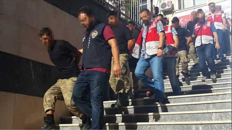 Harp Akademileri`ndeki darbeci generaller tutuklandı
