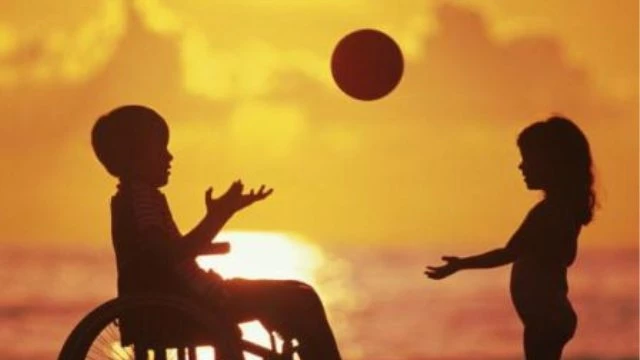 HBB`den Rehabilitasyon Merkezi`nde Eğitim Gören Miniklere Özel Konser