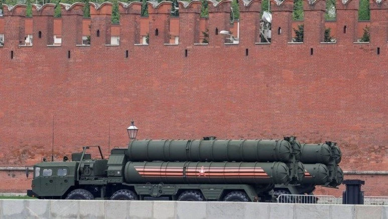 HİNDİSTAN`DA S 400 ALIYOR