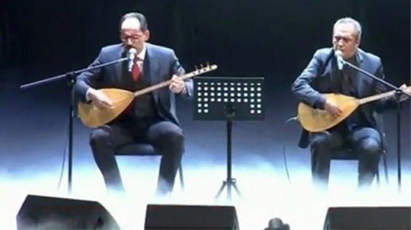 İbrahim Kalın ile Yavuz Bingöl'ün şehit türküsü mest etti 'izle'