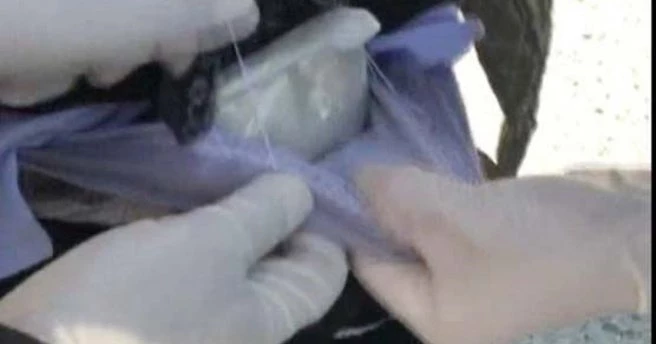 İç çamaşırından uyuşturucu çıktı