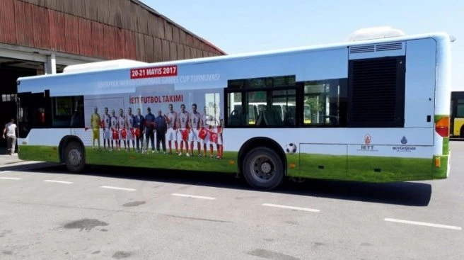 İETT otobüsleri dünya şampiyonlarıyla kaplandı