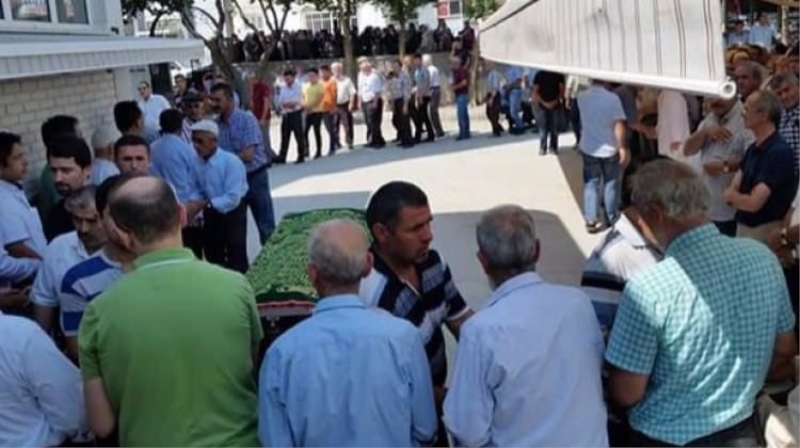 İmam, kızının düğününde kalp krizinden öldü