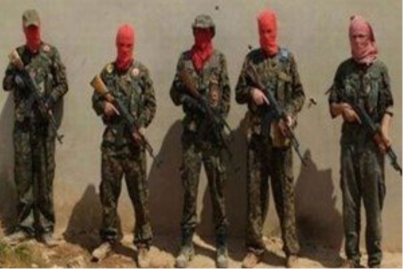 İngiliz YPG`liler Suriye`de alay konusu oldu!