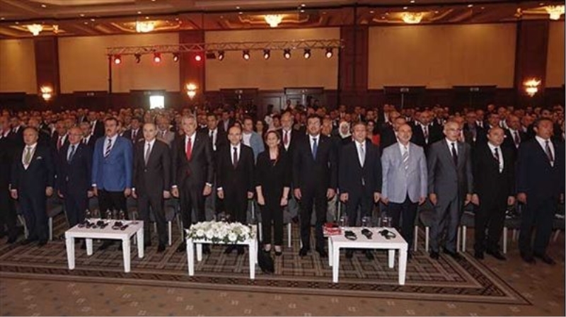 İSO Başkanı: Ekonomimiz, 15 Temmuz?da zorlu bir sınavdan alnının akıyla çıktı