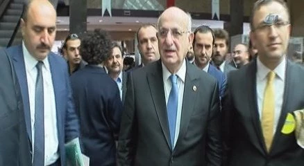 İstanbul Barosu seçimlerinde İsmail Kahraman?a protesto