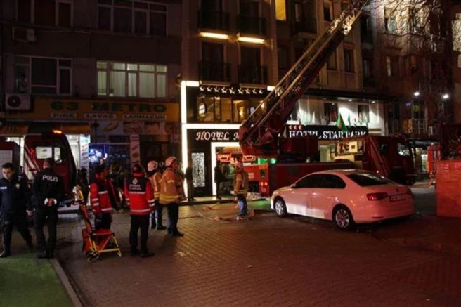 İSTANBUL`DA HAREKETLİ ANLAR