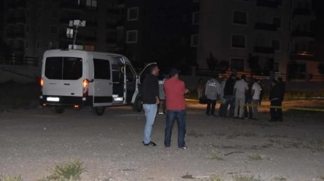 İzmir`de boş araziye EYP atıldı