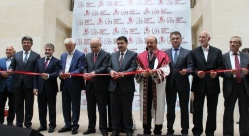İZÜ 2016-2017 Eğitim-Öğretim yılı açılış töreni yapıldı