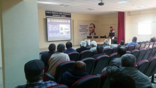 Jandarma`dan Servis Sürücülerine Eğitim