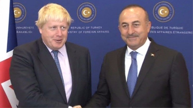 Johnson'a soruldu: Özür dileyecek misiniz?
