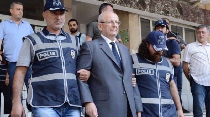Kaçmak için keşif uçağı hazırlatmış