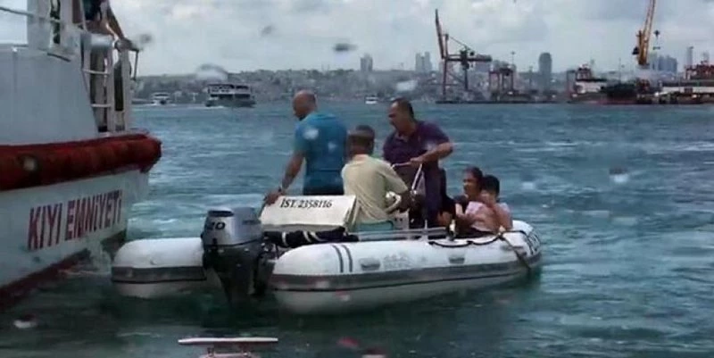 KADIKÖY`DE CAN PAZARI
