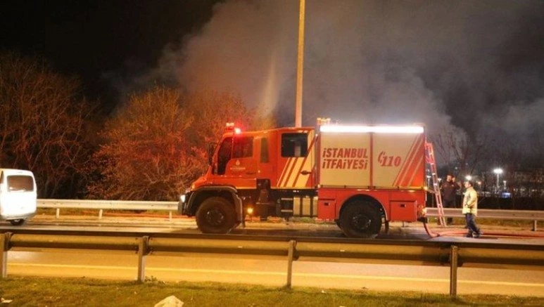 KADIKÖY`DE YANGIN