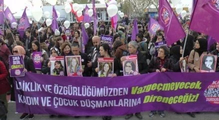 Kadına yönelik şiddet protesto edildi